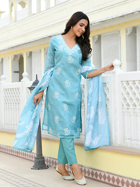 Women kota doria embroidered solid kurta set with solid pants & printed dupatta