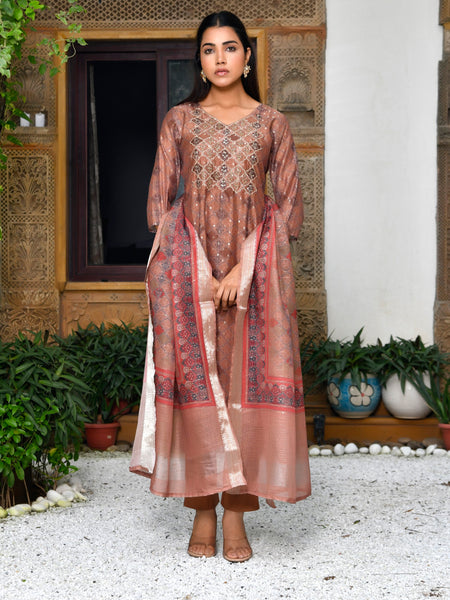 Women Chanderi Printed Suit Set with pant and printed dupatta