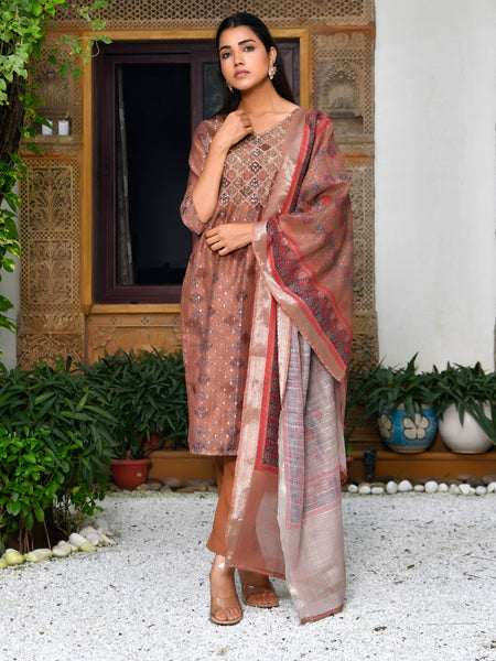 Women Chanderi Printed Suit Set with pant and printed dupatta