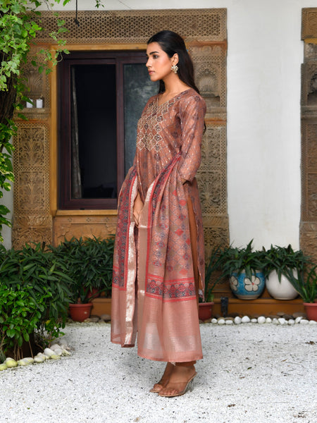 Women Chanderi Printed Suit Set with pant and printed dupatta