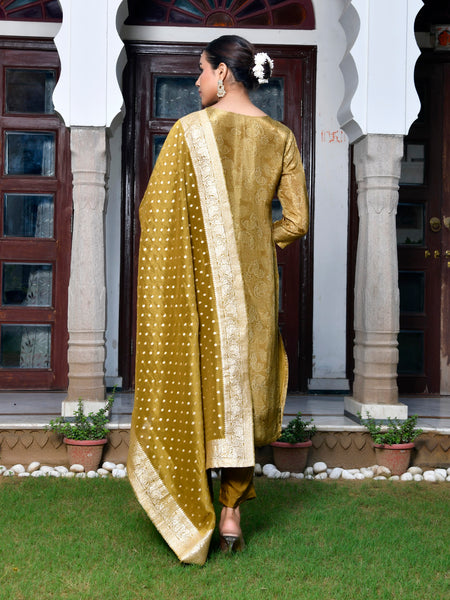 Women Digital Printed Tissue suit set with solid pant & brocade dupatta