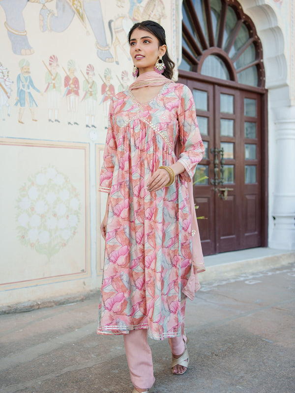 Women  Peach  Muslin kurta with  handwork embroidery, solid bottom & Dupatta Set
