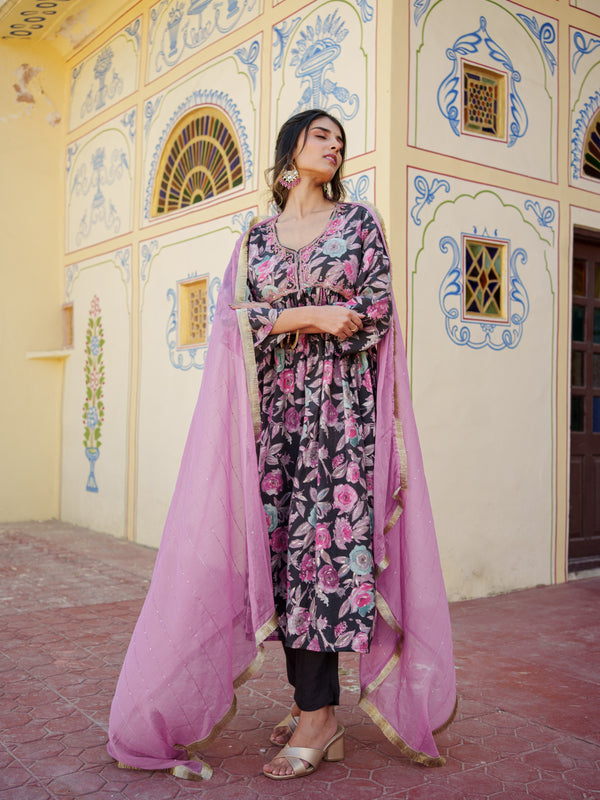 Women Muslin kurta with bead work embroidery , solid bottom & Dupatta Set