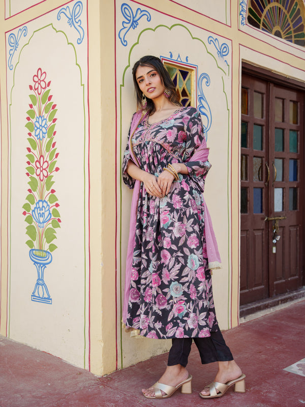 Women Muslin kurta with bead work embroidery , solid bottom & Dupatta Set