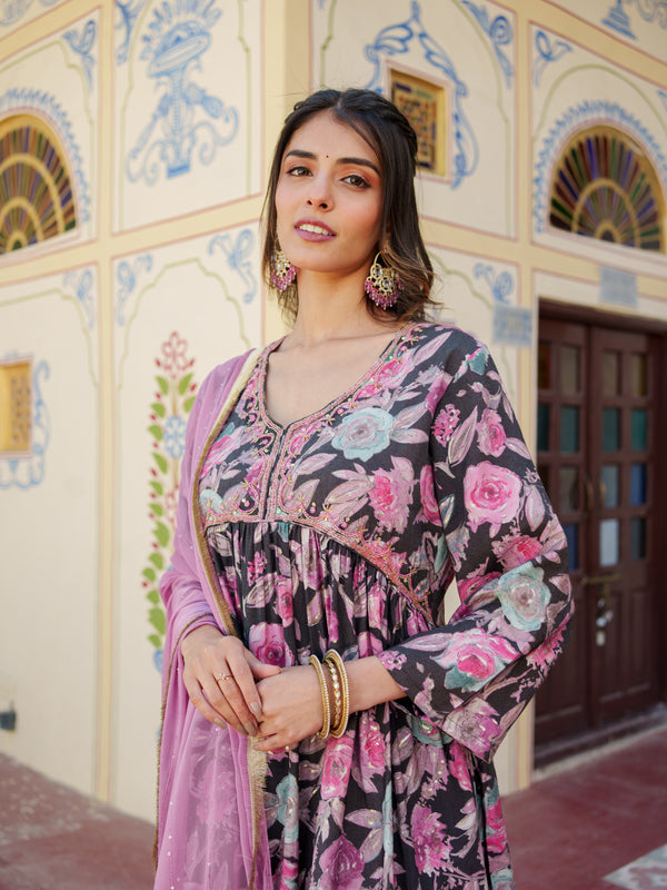 Women Muslin kurta with bead work embroidery , solid bottom & Dupatta Set