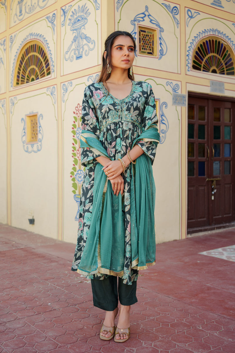 Women Muslin kurta with bead work embroidery , solid bottom & Dupatta Set