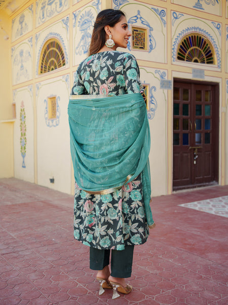 Women Muslin kurta with bead work embroidery , solid bottom & Dupatta Set