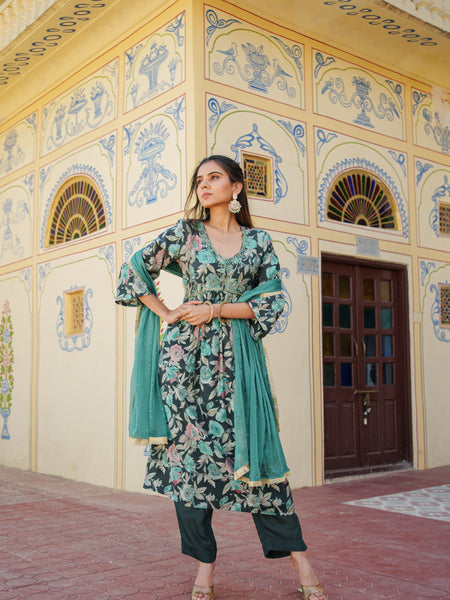 Women Muslin kurta with bead work embroidery , solid bottom & Dupatta Set