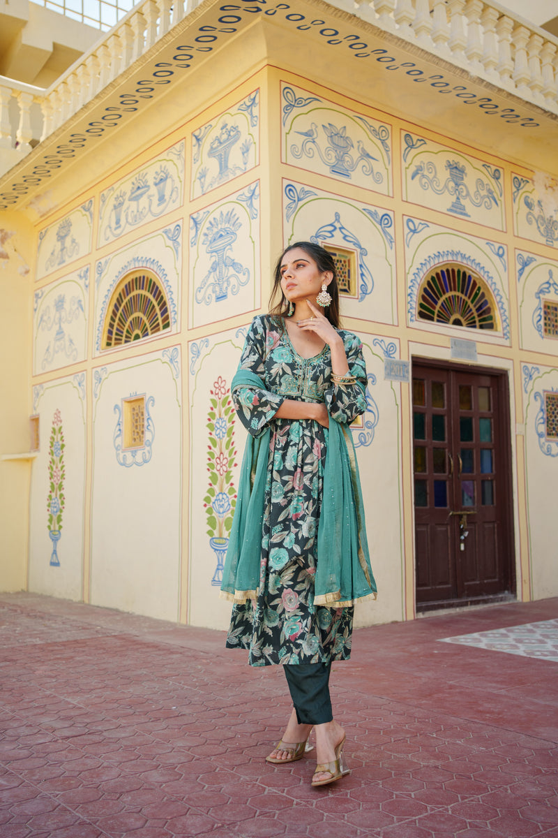 Women Muslin kurta with bead work embroidery , solid bottom & Dupatta Set