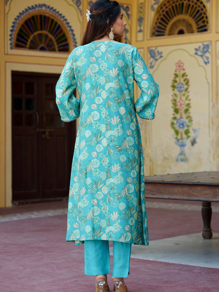 Women Muslin pleated kurta with bead work Neckline & Solid Bottom Set