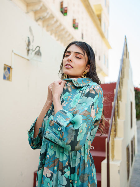 Women Teal Blue Muslin Tucks kurta with sequence Shirt Collar & Solid Bottom Set