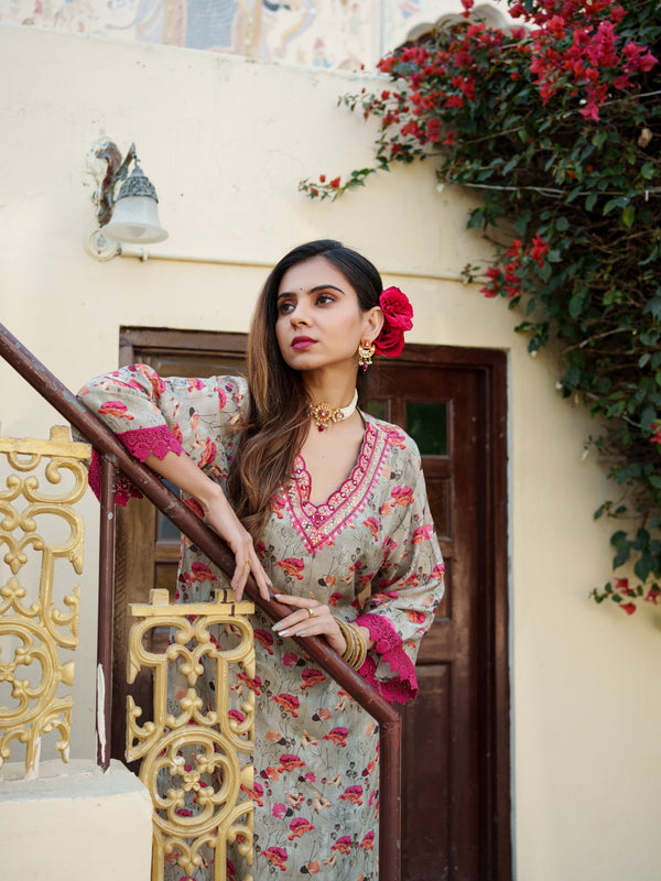 Women Pista Green Muslin Kurta With Cut Work Embroidered Neckline & Solid Bottom Set