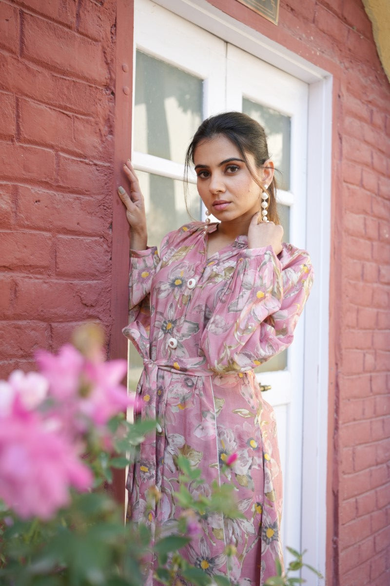 Women Muslin Floral Printed  Knee length Dress with Belt