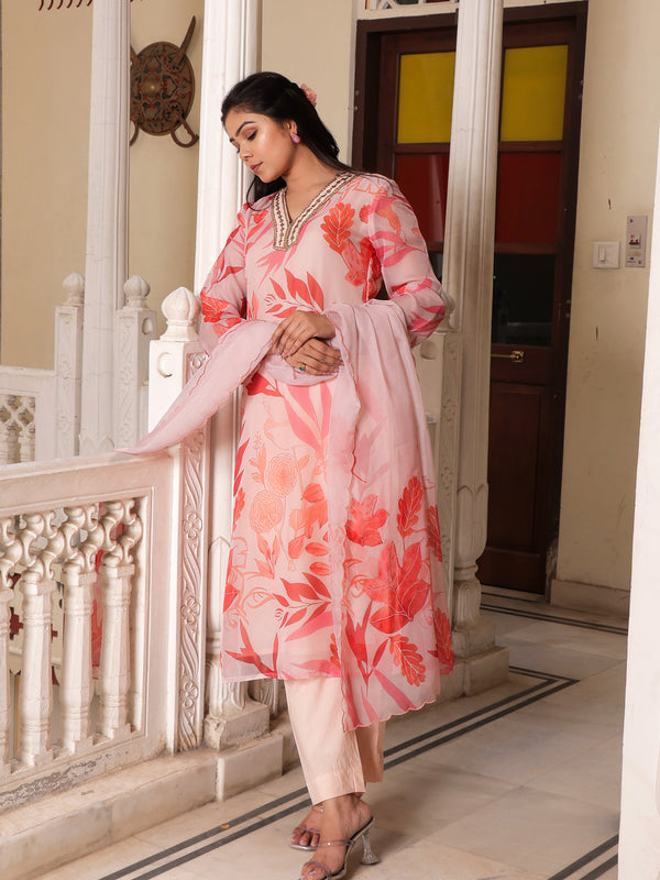 Peach Placement print collared Straight suit set with solid bottom & printed organza cut work dupatta set.