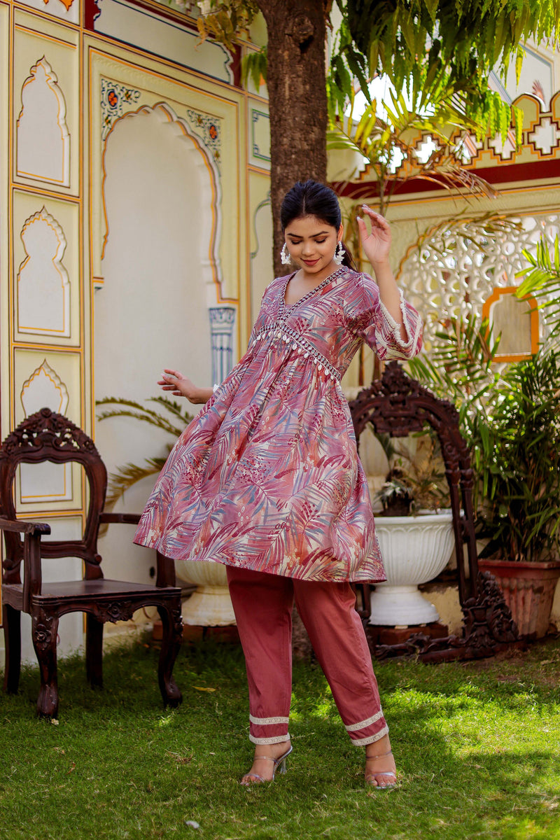 Alia cut Cord set with ebmroidered lace border & solid bottom with lace