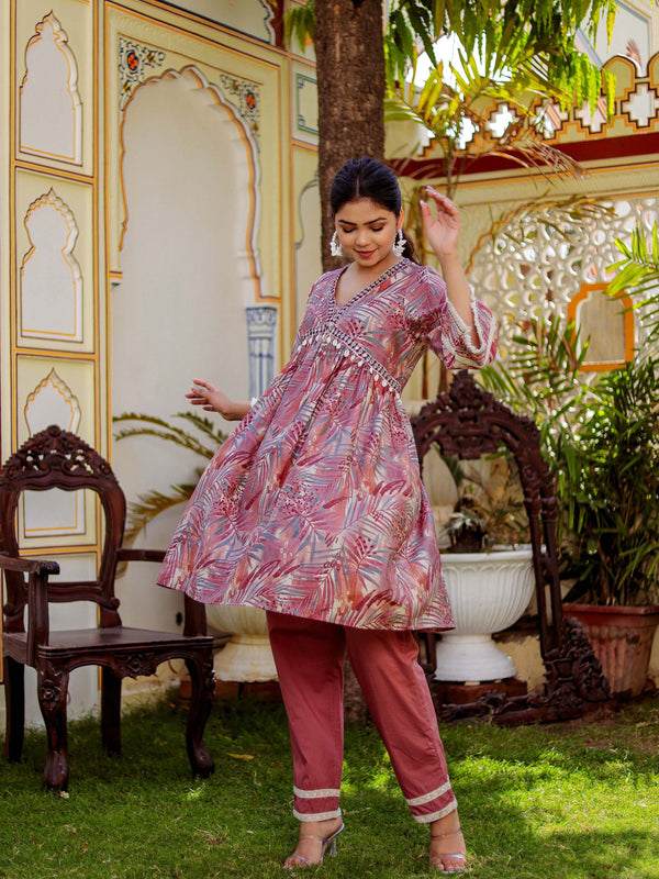 Alia cut Cord set with ebmroidered lace border & solid bottom with lace
