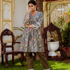 Alia cut Cord set with ebmroidered lace border & solid bottom with lace