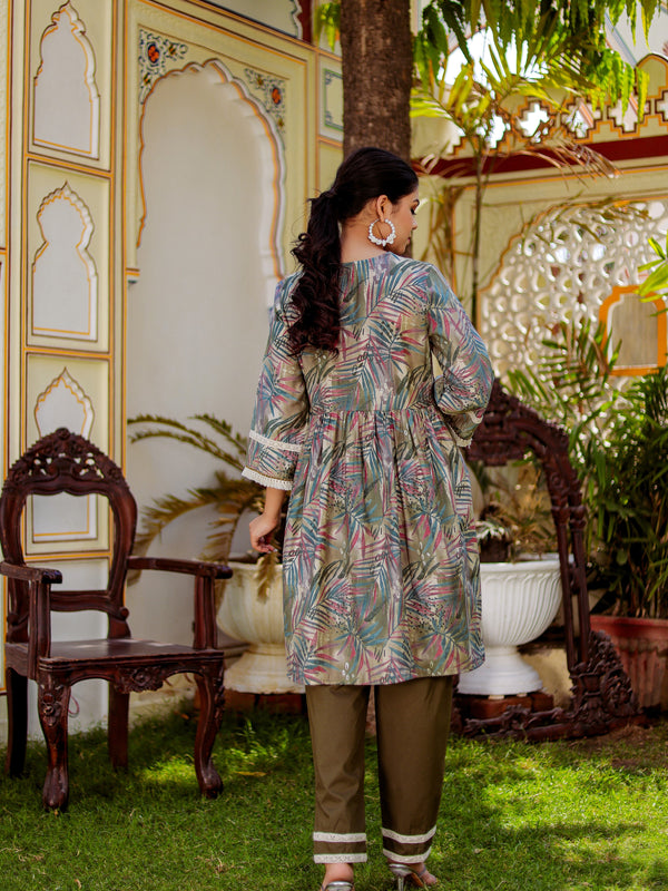 Alia cut Cord set with ebmroidered lace border & solid bottom with lace