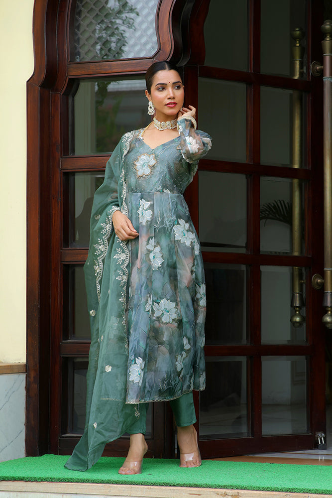 Women Embroidered Anarkali Kurta with solid pant & Dupatta
