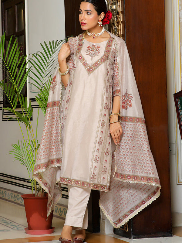 Women Grey Chanderi Block printed Embroidered kurta set with solid pants & dupatta