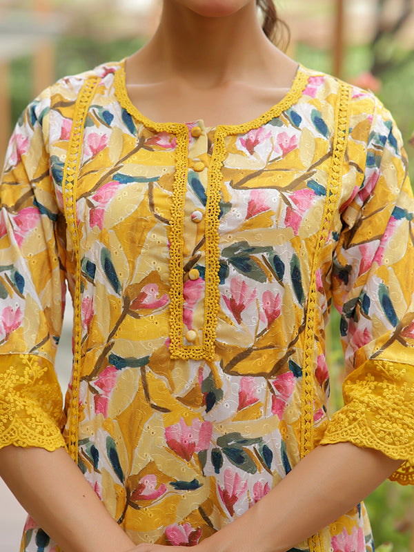 Women embroidered printed  kurta set with laced solid pants