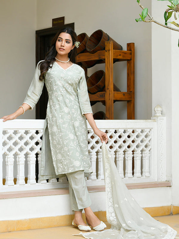 Women linen embroidered solid kurta set with solid pants & chiffon embroidered dupatta
