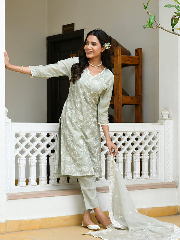 Women linen embroidered solid kurta set with solid pants & chiffon embroidered dupatta