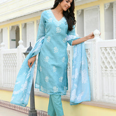 Women kota doria embroidered solid kurta set with solid pants & printed dupatta