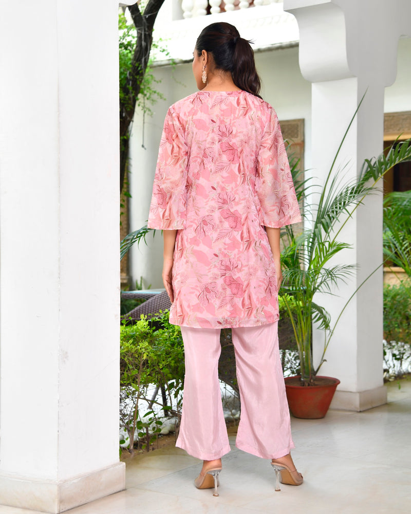 Women Digital Printed cord set with solid pants