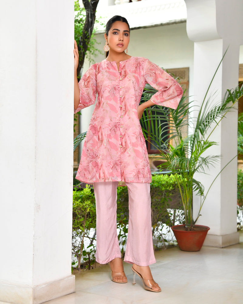 Women Digital Printed cord set with solid pants