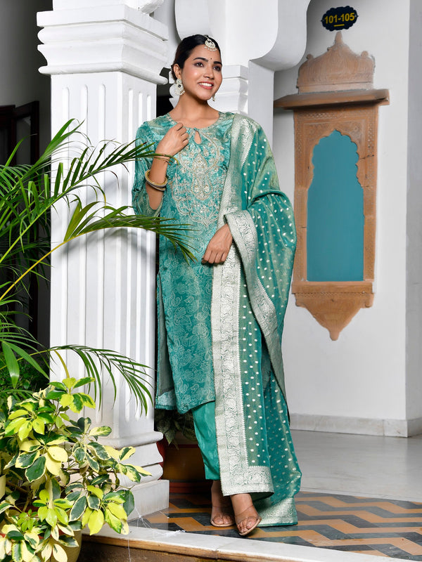 Women Digital Printed Tissue suit set with solid pant & brocade dupatta