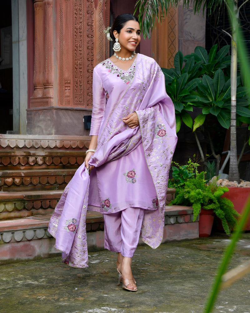 Women Tissue Silk emboidered suit set with solid pant & solid embroidered dupatta