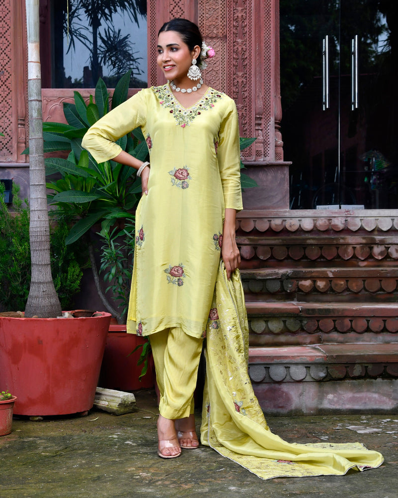 Women Tissue Silk emboidered suit set with solid pant & solid embroidered dupatta