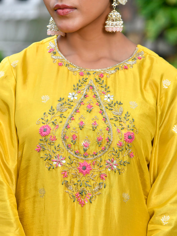 Women silk emboidered solid sharara set & digital printed dupatta