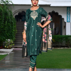 Women silk emboidered solid pant set & digital printed dupatta
