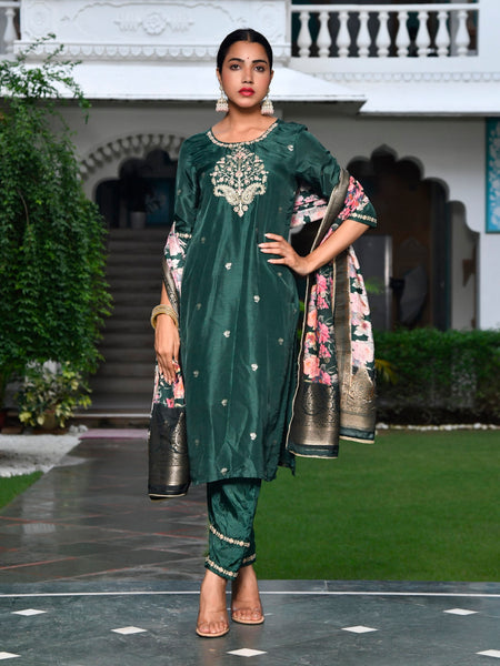 Women silk emboidered solid pant set & digital printed dupatta