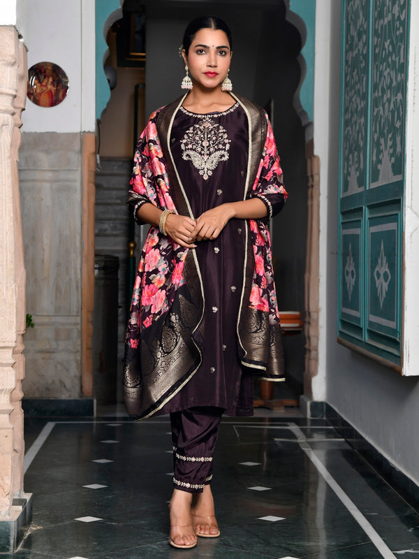 Women silk emboidered solid pant set & digital printed dupatta