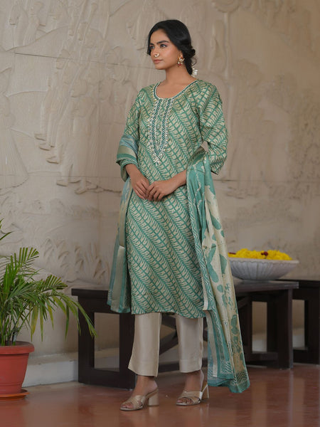 Women Silk Digital Printed Suit Set