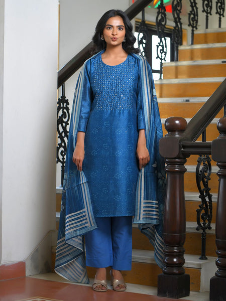 Women Indigo Muslin Digital Printed Suit Set