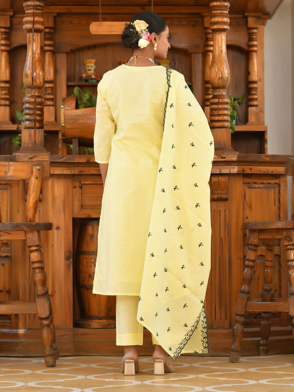 Women Cotton Solid Embroidered Suit Set