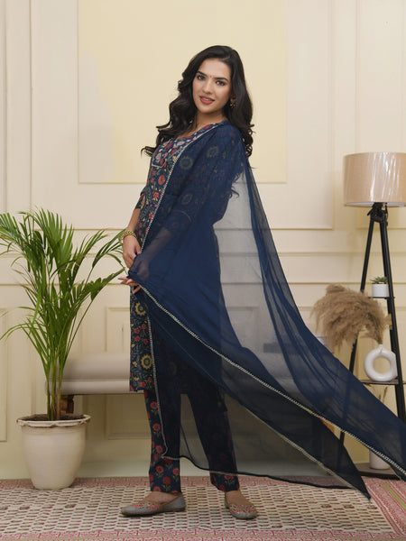 Women Navy Cotton kurta with cotton pant & dupatta