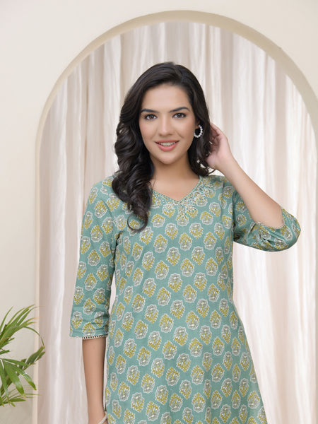 Women Aqua Cotton printed Straight Kurti
