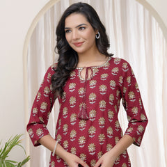 Women Maroon Cotton printed Straight Kurti