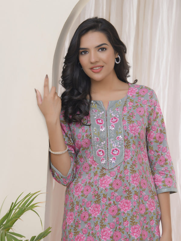 Women Grey Cotton printed Straight Kurti