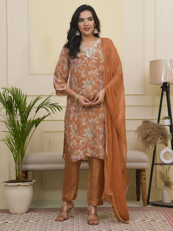 Women tissue shimmer kurta with silk pant & dupatta
