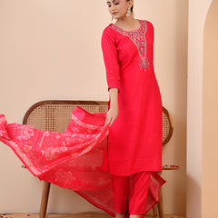 Chanderi Vermillion Solid Embroidered Kurta Pant And Printed Dupatta Set