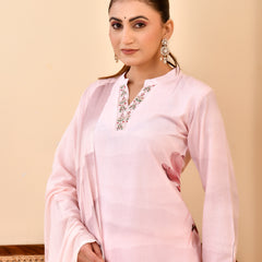 Linen Pale Pink Digital Printed Embroidered Kurta With Pant Dupatta Set