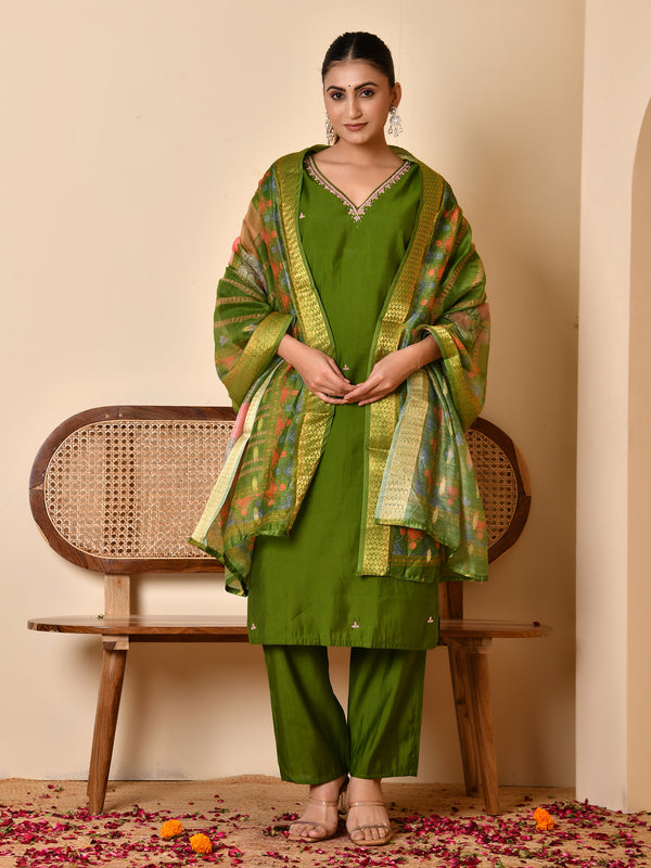 Chanderi Grass Green Solid Embroidered Kurta Pant Set With Printed Dupatta Set