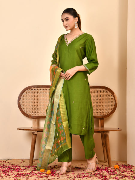 Chanderi Grass Green Solid Embroidered Kurta Pant Set With Printed Dupatta Set