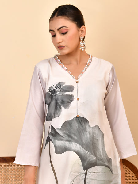 Linen Cream Digital Printed Embroidered Kurta With Pant Pupatta Set